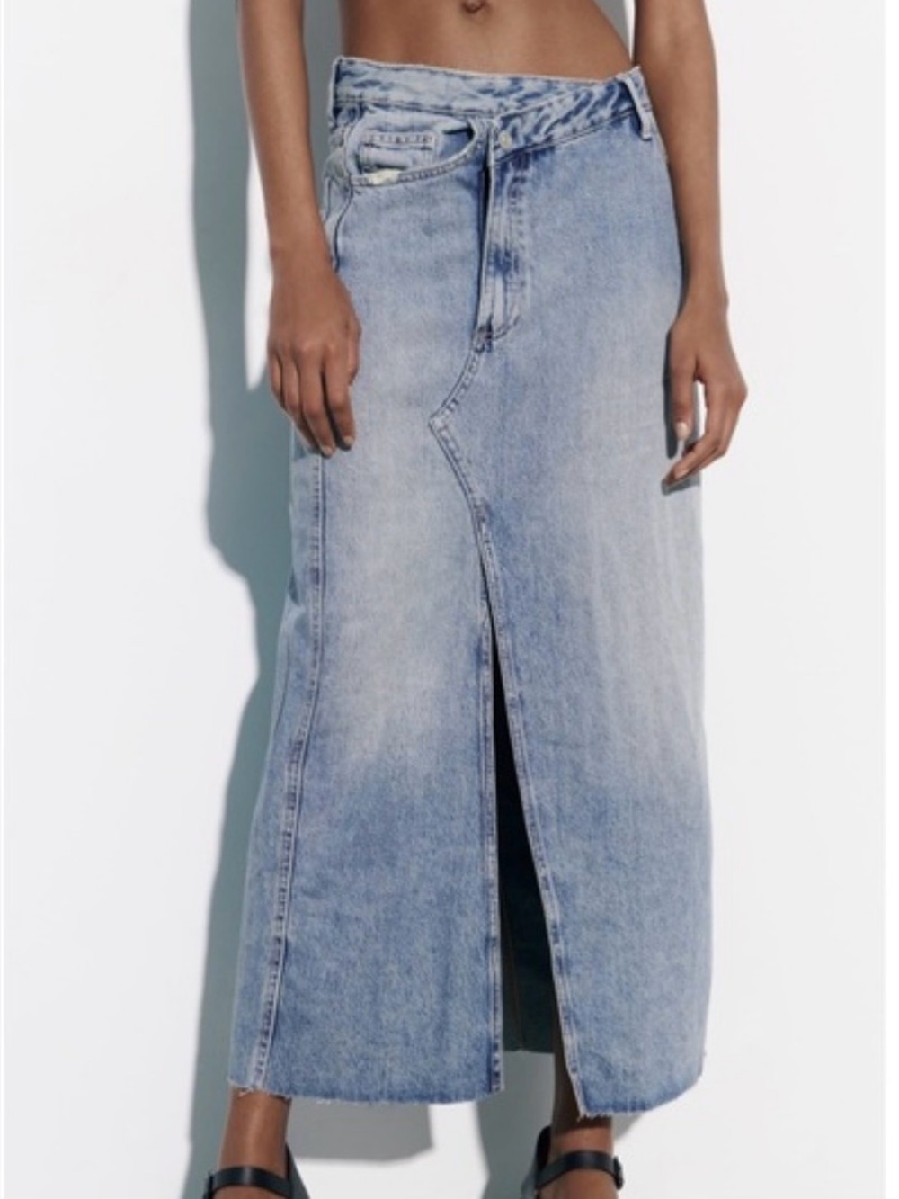Zara TRF Asymmetric High-Waisted Denim Skirt Midi Slit Size XL Blue Distressed